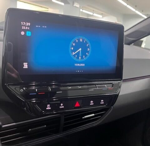 
								Volkswagen ID.3 Pro Performance completo									