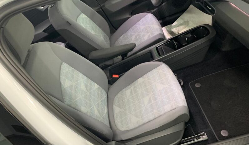 
								Volkswagen ID.3 Pro Performance completo									