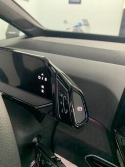 
										Volkswagen ID.3 Pro Performance completo									