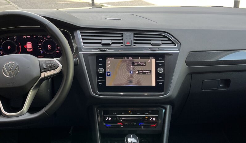 
								Volkswagen Tiguan 20 Tdi Dsg 4motion Elegance completo									